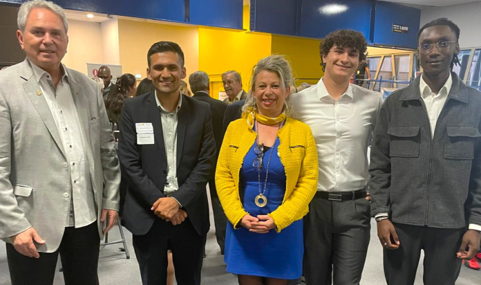 5 With Mariano WhatsApp Image 2026-04-25 at 14:45:26 (1).jpeg